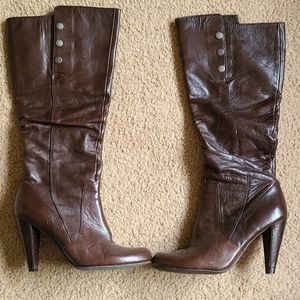 Guess tall boots